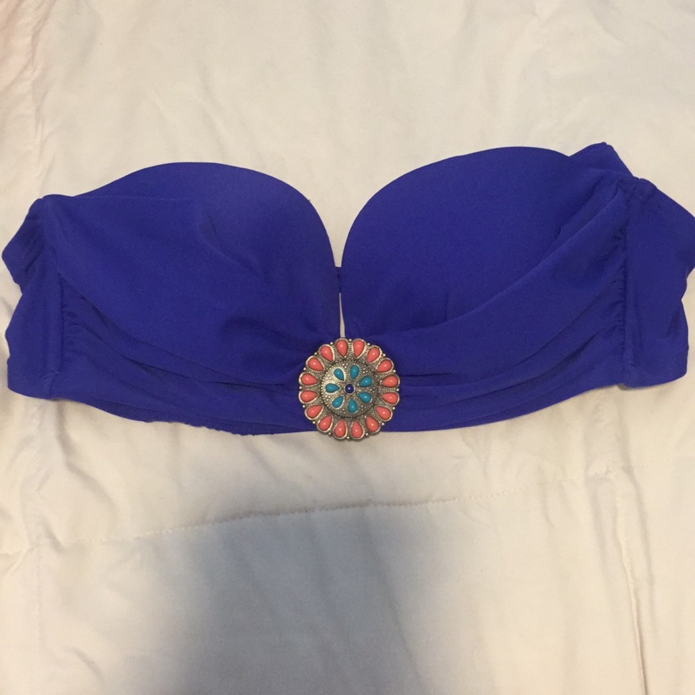 Strapless Bikini Top with Medallion